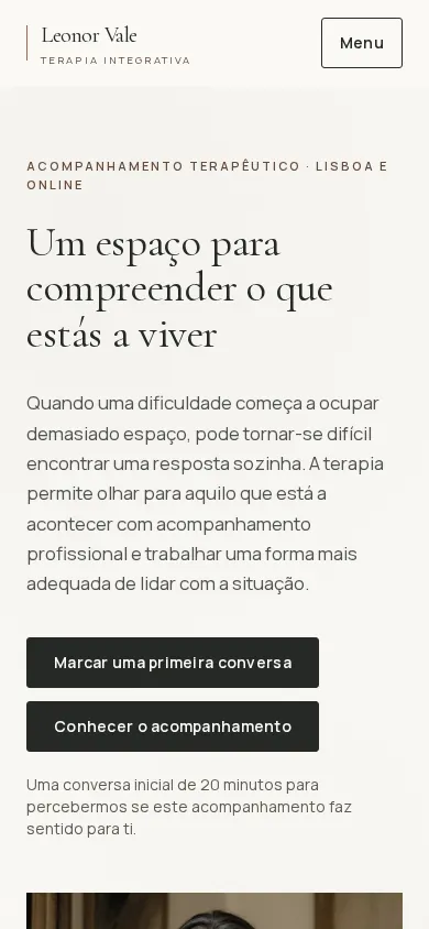 Versão para telemóvel da página inicial da demonstração Essência Terapêutica.
